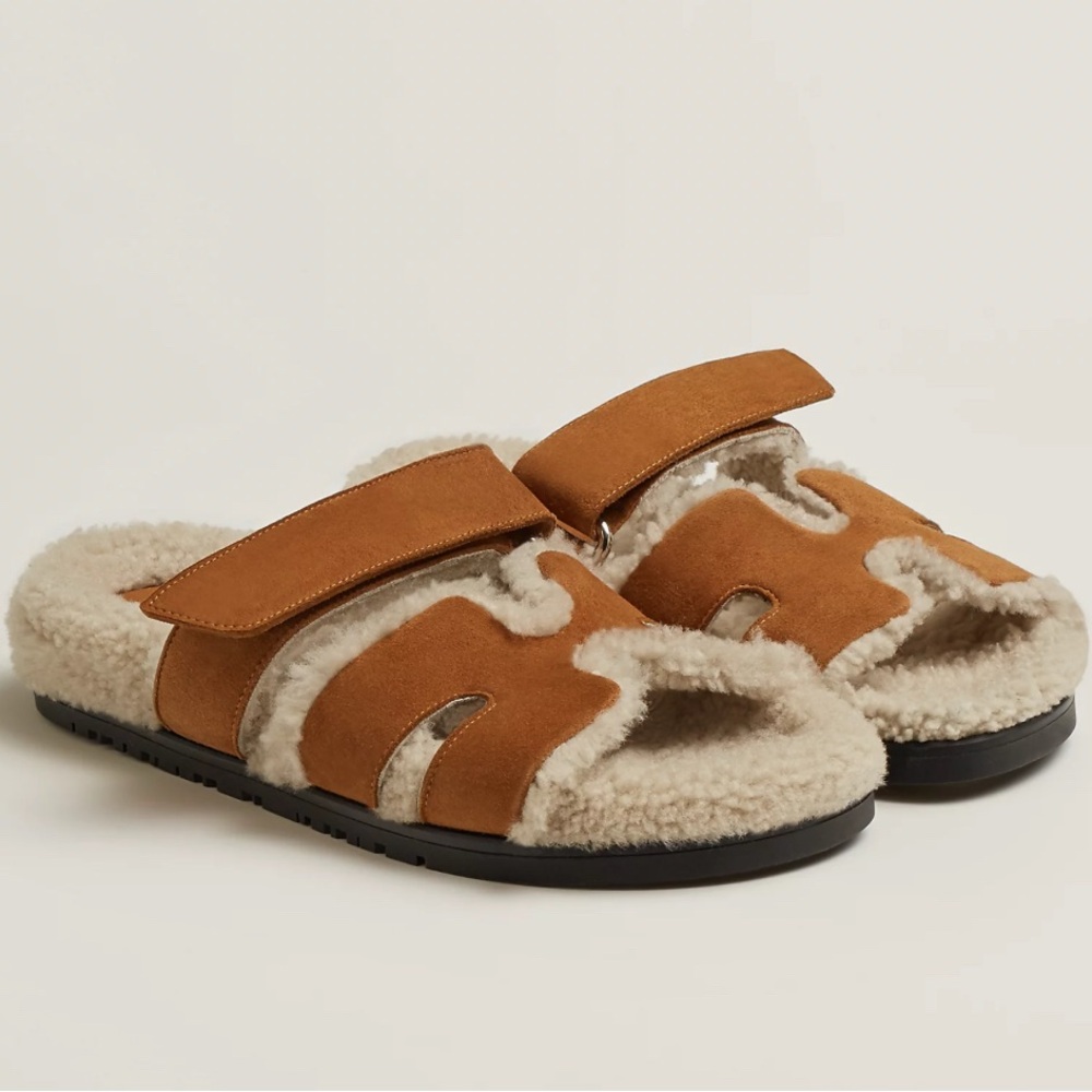 AUTHENTIC HERMES Men Shearling CHYPRE SANDALS. Sold out almost everywhere